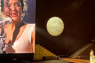 Rosal�a in concert, baroque ecstasy: a powerful voice, a cutting-edge orchestra, and so much intensity, my god