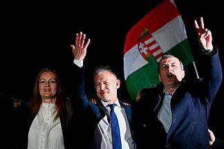 Conservative P�ter Magyar wins the Hungarian elections against Viktor Orban after 16 years in power