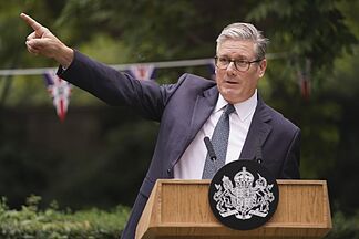 Row erupts within UK's governing Labour Party after popular mayor blocked from upcoming election