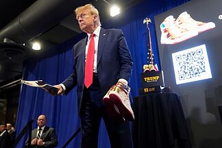 Trump lashes out against the Pope: "We don't like a pope that's going to say that it's OK to have a nuclear weapon"