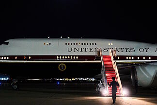 Who's on Air Force One? Trump's midterms entourage includes strategists, aides and aging athletes