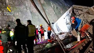 At least 39 dead as two high-speed trains derail in C�rdoba, Spain