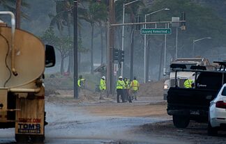 Hawaii's western islands hit by fierce winds from Hurricane Lowell, leaving extensive damage