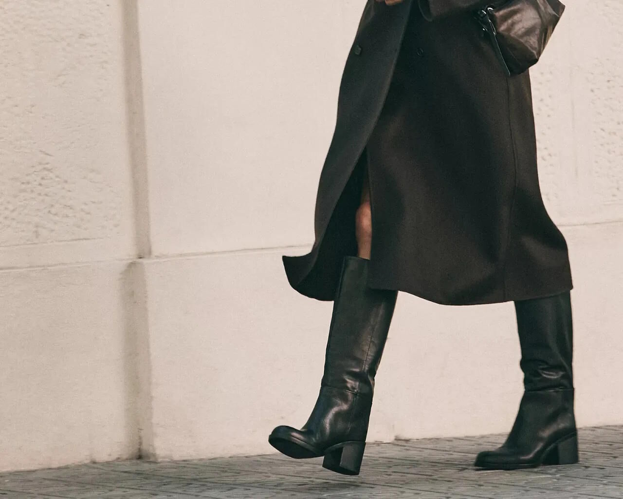Leather boots with a wide heel by Massimo Dutti - Foto 1 de 8