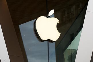 Apple's iPhone sales surge to new quarterly high despite early missteps in artificial intelligence