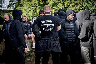 The far right overwhelms the traditional European parties driven by the decline of the middle class and rejection of immigration