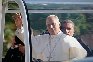 Pope meets 80 prisoners at Brians prison: "Life's mistakes do not define who a person is"