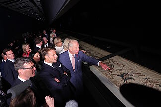 Carlos III and Macron visit the British Museum to celebrate harmony between England and France