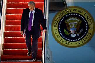 Trump says it is "much more important" to stop Iran than the rise in oil prices