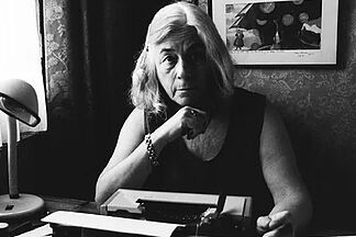 Carmen Mart�n Gaite, the popular writer who knew how to give voice to our 20th century: "Her secret was never to write from a pedestal"