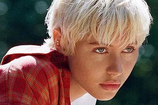 The favorite print of fashion insiders arrives in Zara's new collection: here's how to wear checks this fall and 4 pieces to invest in