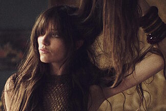 Forget witch or vampire costumes--Zara offers the most elegant looks for the spookiest night of the year