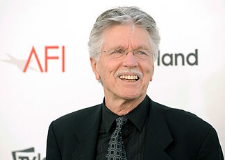 Tom Skerritt, Emmy-winning actor with roles in 'Picket Fences,' 'Alien' and 'Top Gun,' dies at 93