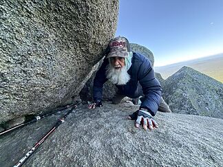 Gray Beard reclaims his record at 91 by completing the Appalachian Trail