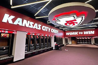 The greenhouse Pavilion, barbecues and journalists in the locker room: this is what a NFL franchise looks like from the inside