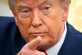 Trump approves nuclear agreement that may allow Saudi Arabia to enrich uranium