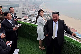 Summer of renovations in Benidorm and Kim Jong-un's mansions