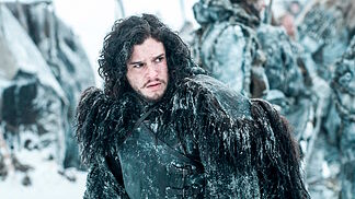 Kit Harington (Game of Thrones) temporarily saves the Scottish castle of his wife's family, actress Rose Leslie, from bankruptcy