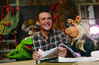 Jason Segel, from How I Met Your Mother, gets married