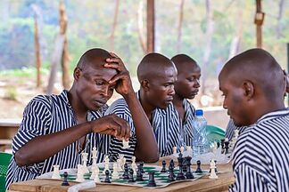 Kenyan prisoners play chess for fun behind bars and to help with rehabilitation