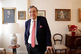 �ngel Losada, former Spanish ambassador to Iran: "The response to a US attack would be brutal"